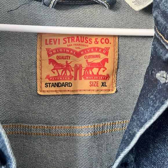 Levi Strauss & Co Men's Standard Dark Wash Denim Jean Jacket EUC | Size Men's XL - Picture 4 of 10